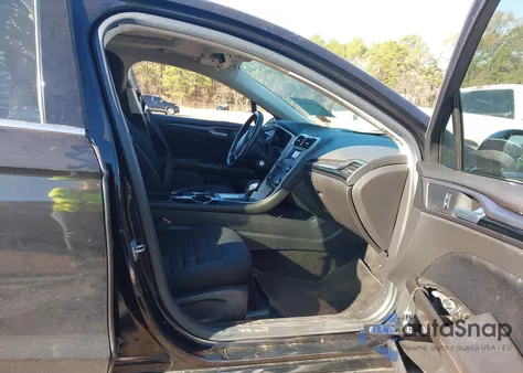 2014 Ford Fusion Se z USA, uszkodzony, nr VIN 1FA6P0HD8E5388236